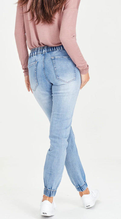 Junkfood Jeans | Jazmin Jogger | Mid Blue